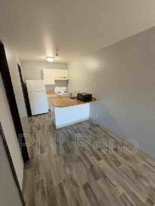 160 Park St #207 - Photo 5 of 22