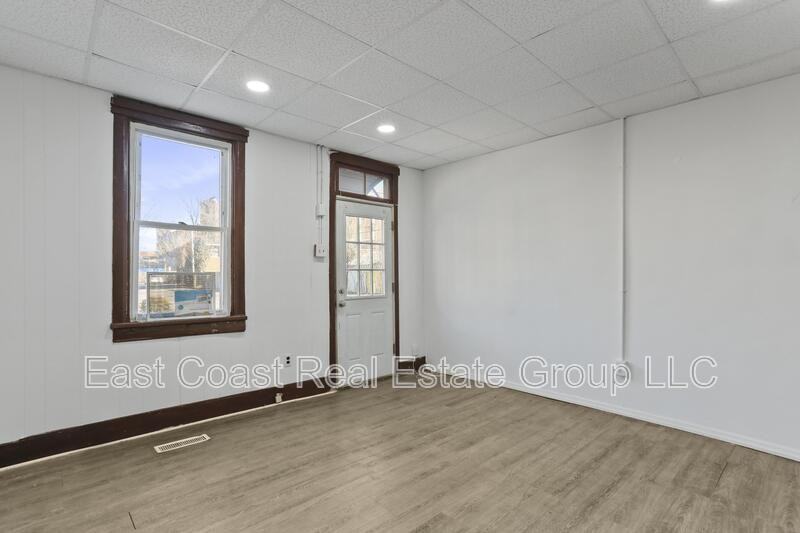 218 N College St - Photo 7 of 27