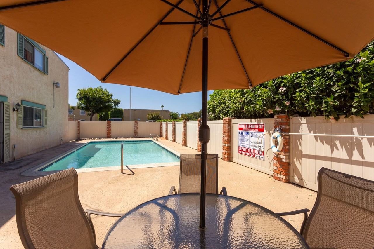 San Remo Court - Photo 3 of 26