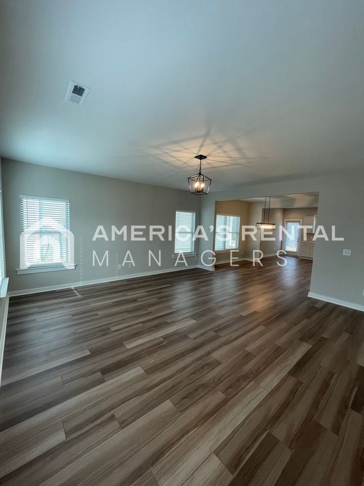 2124 Ellsworth Loop Rd Sw - Photo 4 of 41