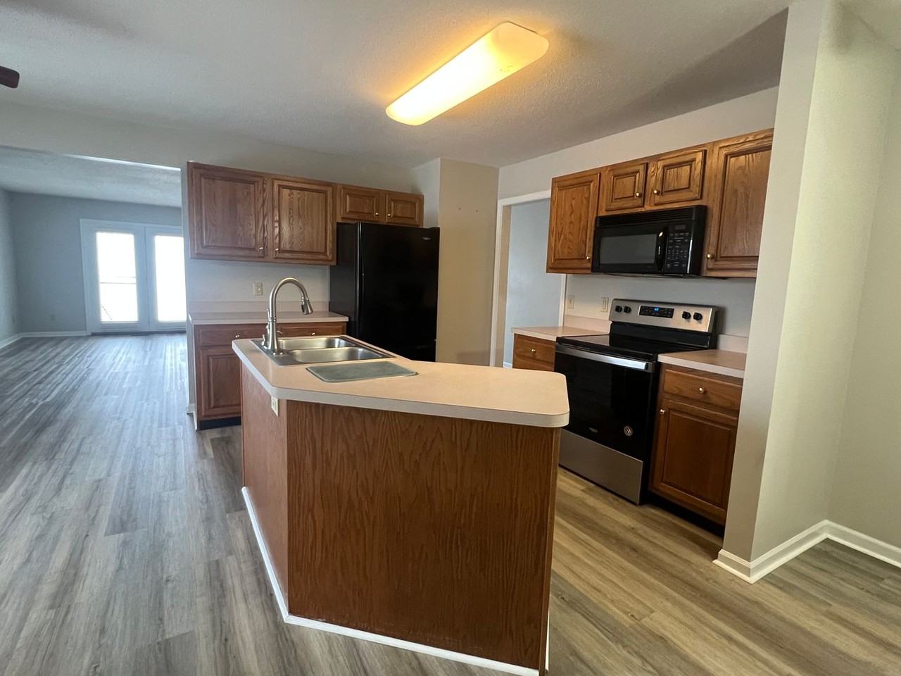 2546 N Morrison Rd - Photo 7 of 10