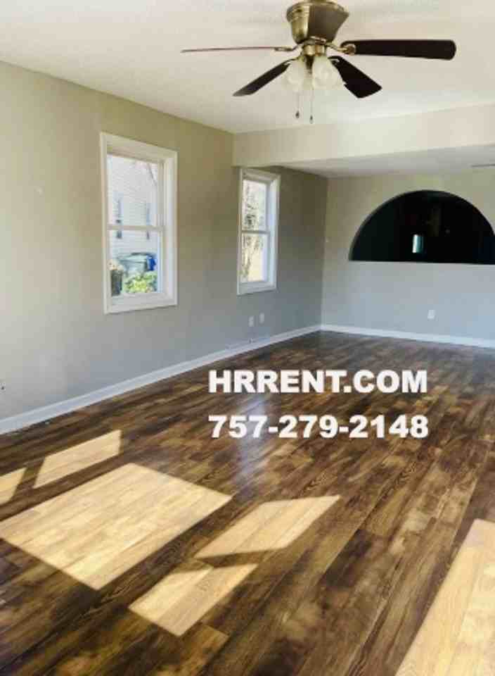 8255 Simons Dr - Photo 2 of 19