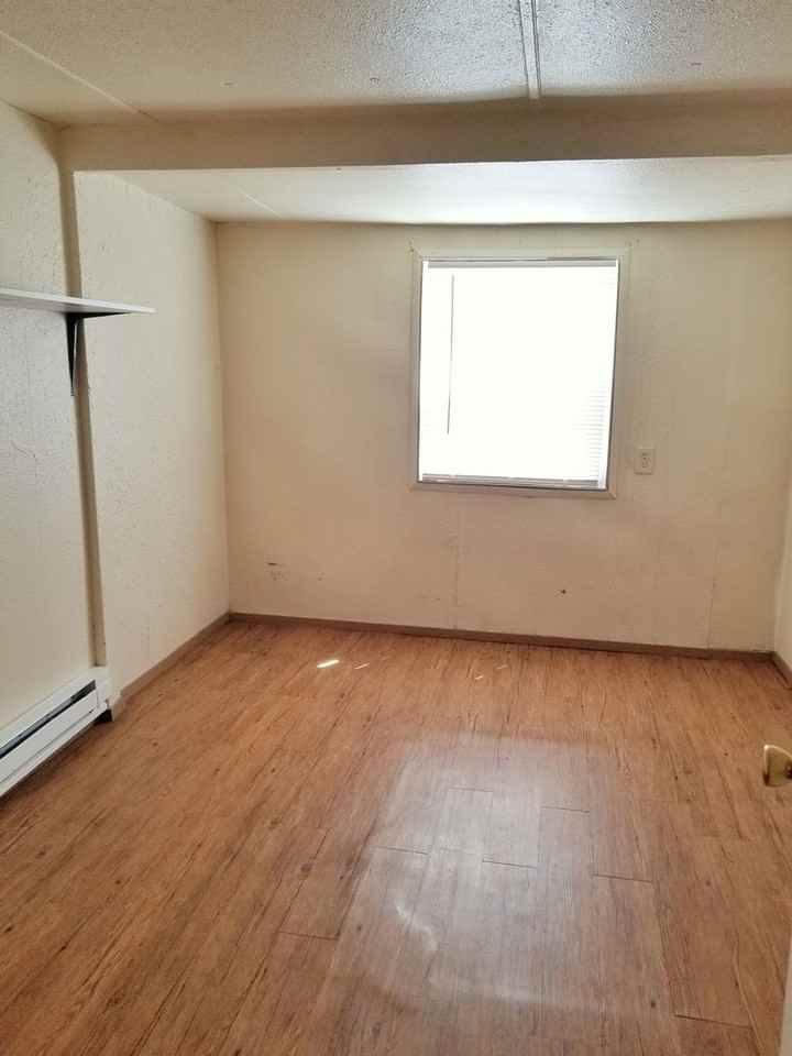 2903 Ne Riverside Ave #9 - Photo 4 of 7