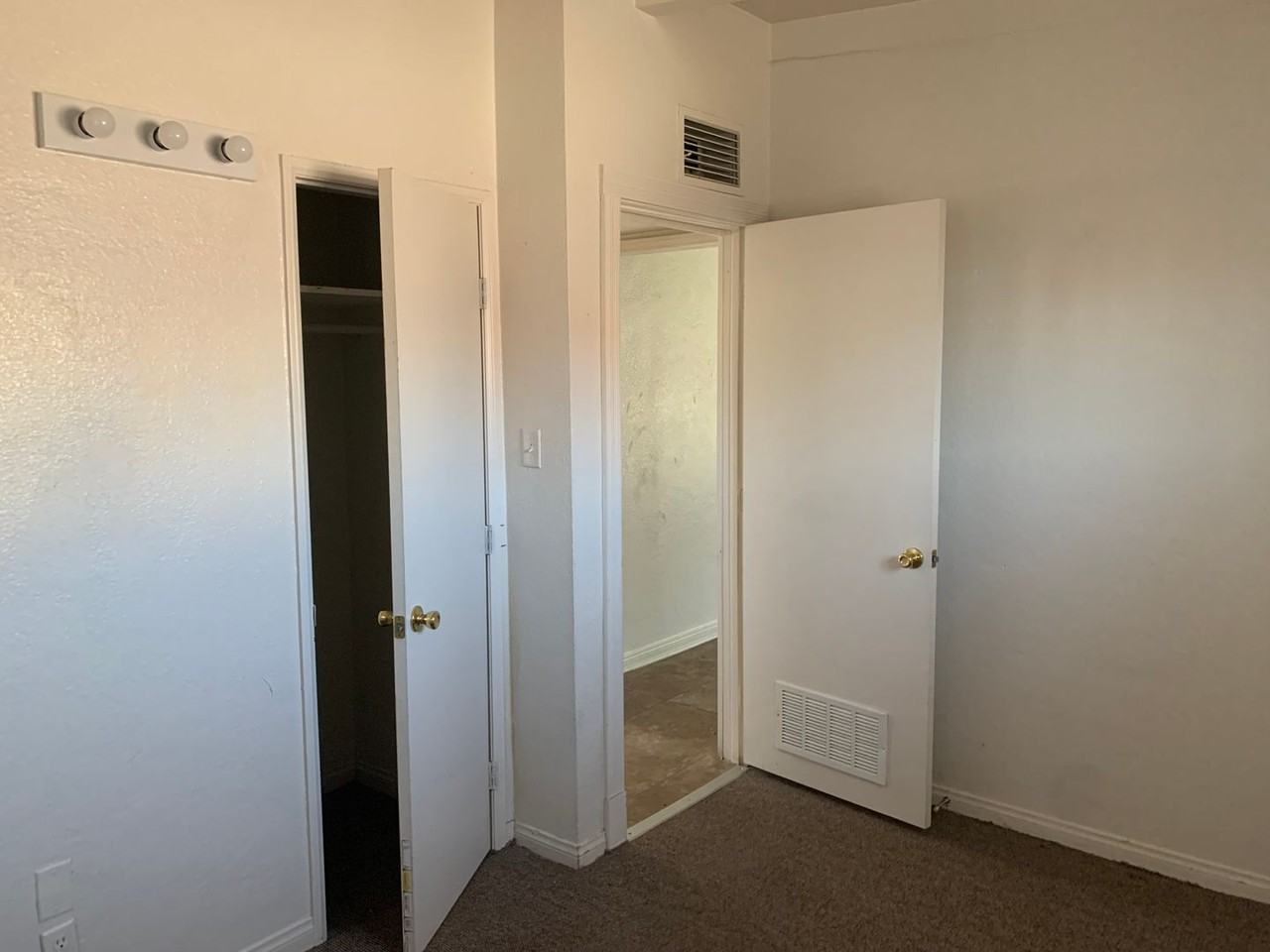 624 N 11th St - Photo 6 of 13