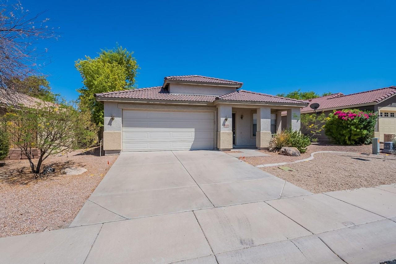 9009 S 11th Pl - Photo 2 of 47