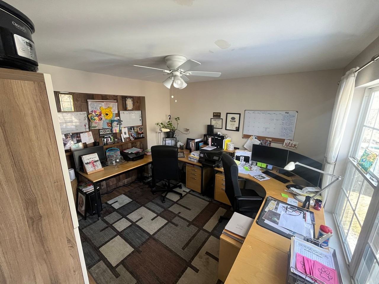 4217 Miladies Ln - Photo 7 of 33