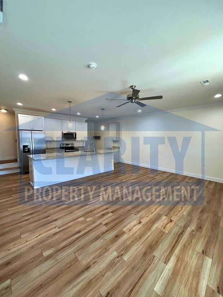 1749 Arbor Hills Dr Se - Photo 3 of 19