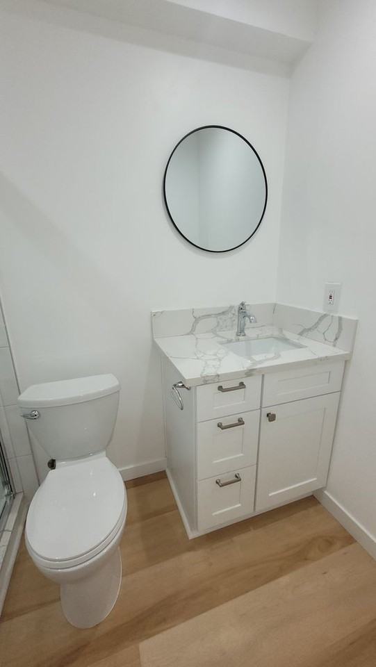 4470 51st St - Photo 3 of 6