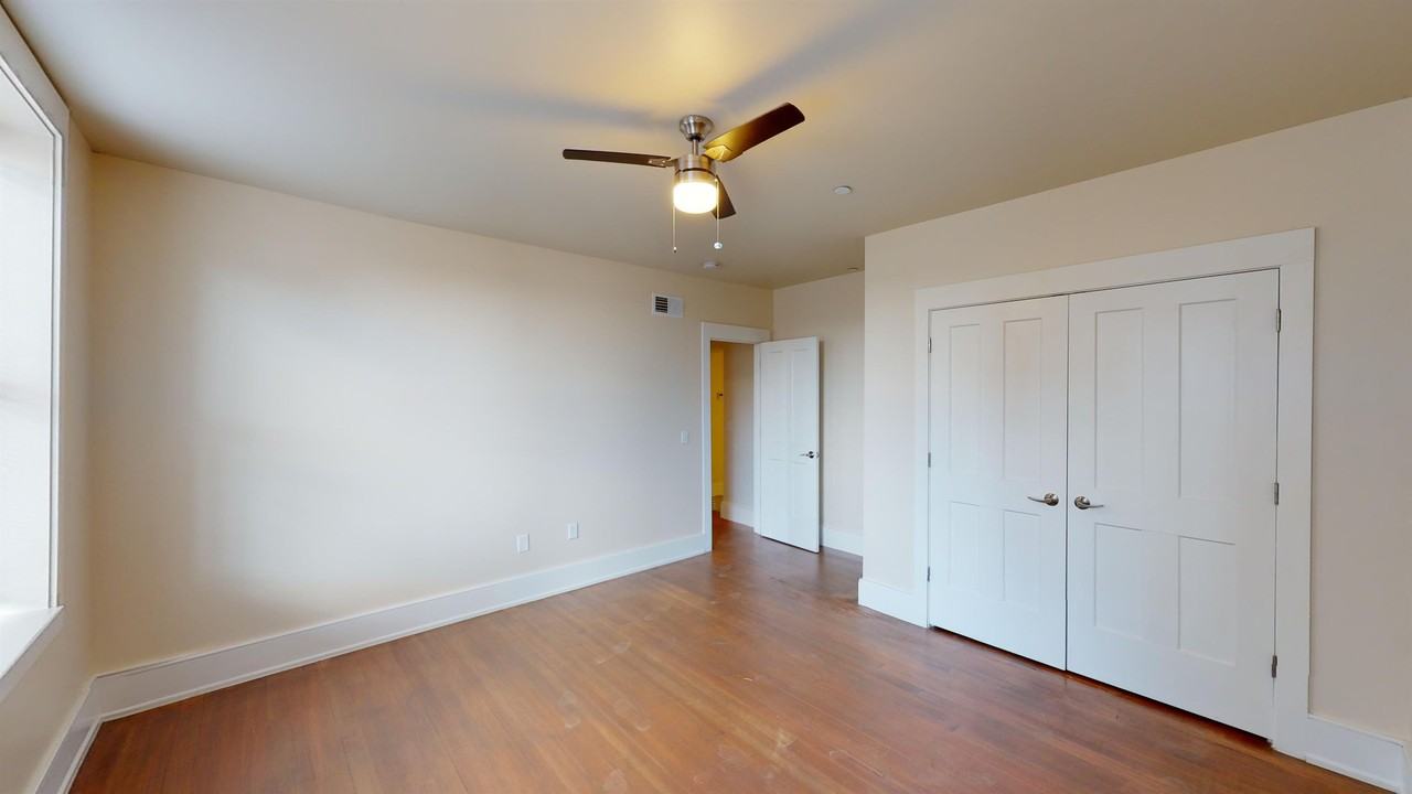 101 Peete Street - Photo 2 of 19