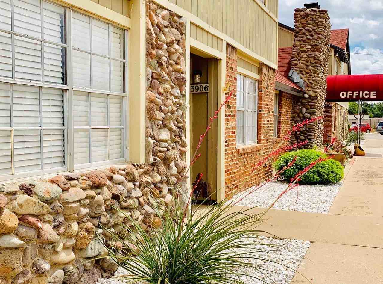 Briarwood Village Apartments - Photo 4 of 50