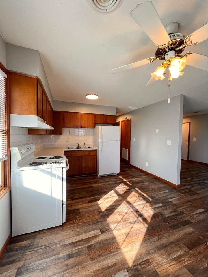 Meadows Ridge - Photo 4 of 13