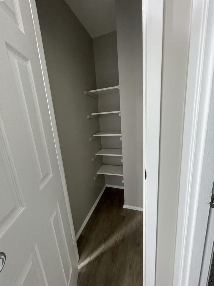 Burns - Photo 7 of 15