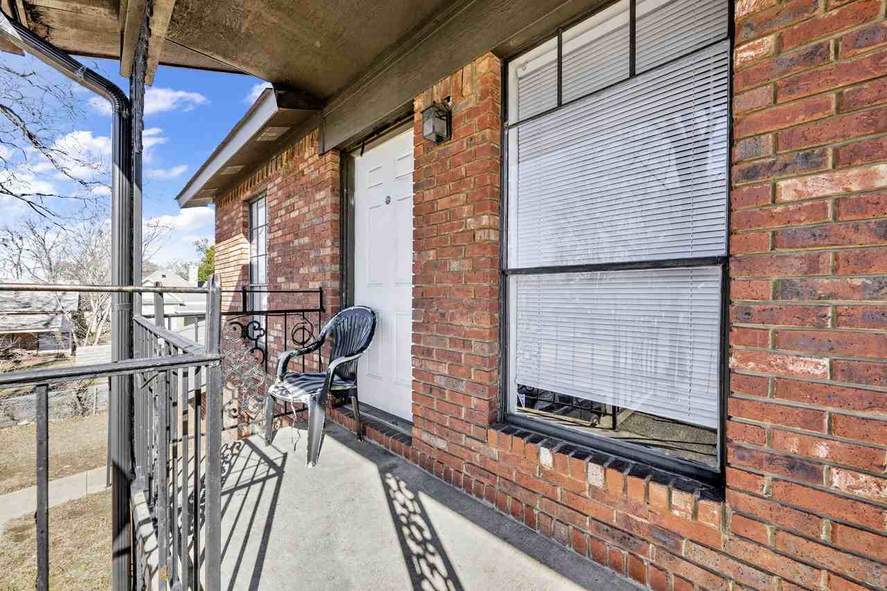 601 12th Street Southwest - Photo 4 of 17