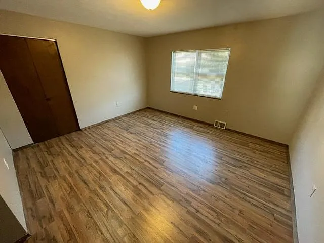 1514 Main 2 - Photo 3 of 7