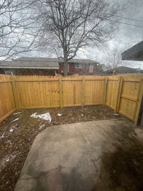 1916 Holloman Drive - Photo 6 of 17