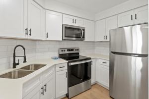 featured image of 388 N Park Ave