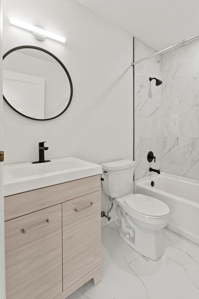 388 Park Avenue East - Photo 7 of 18