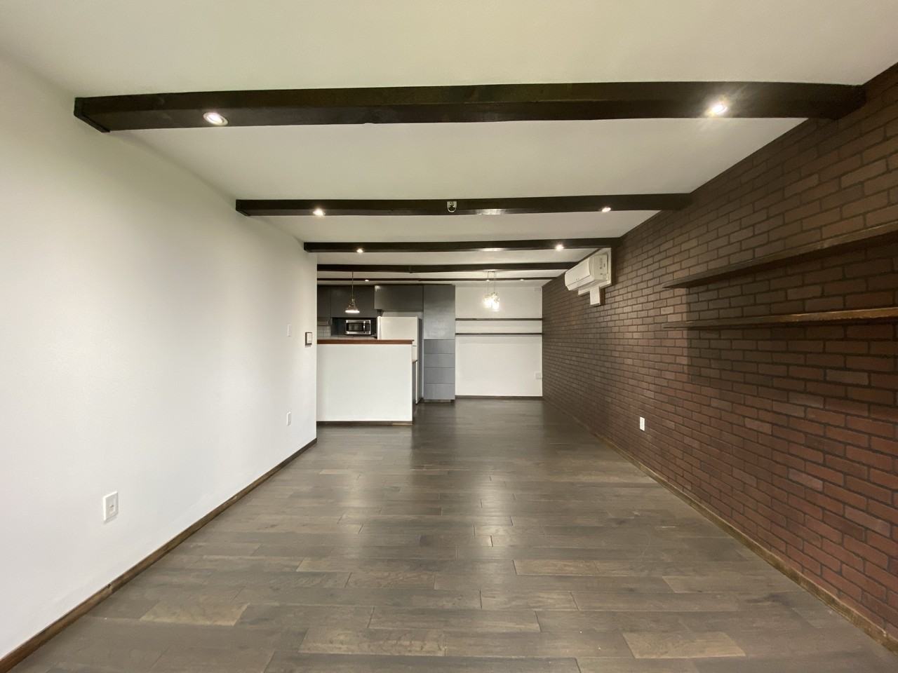 276 Merritt Avenue - Photo 3 of 18