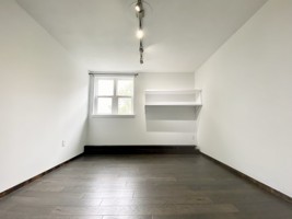 featured image of 276 Merritt Avenue