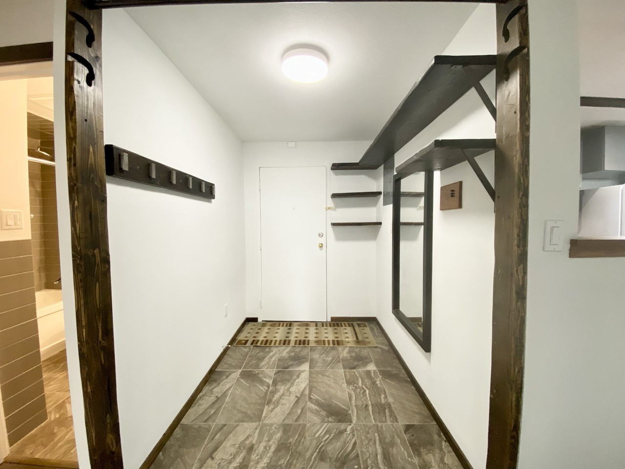 276 Merritt Avenue - Photo 4 of 6