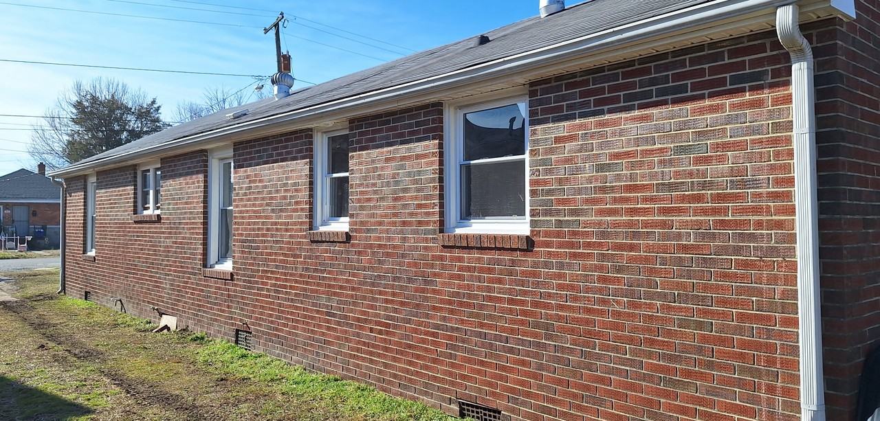 3604 South Street - Photo 3 of 35