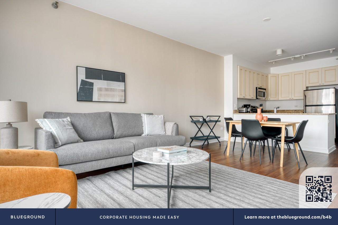 730 S Clark St #850 - Photo 5 of 35