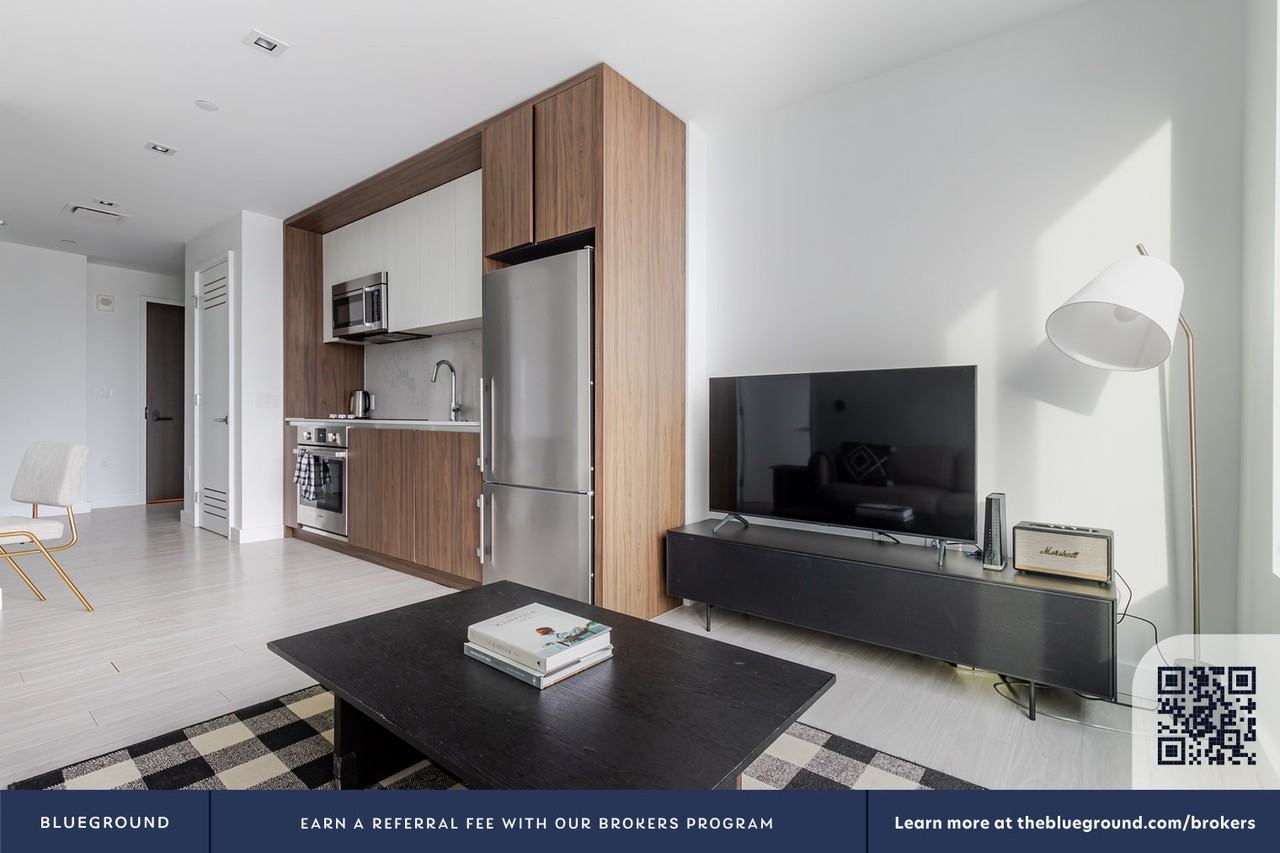 399 Congress Street - Photo 5 of 28