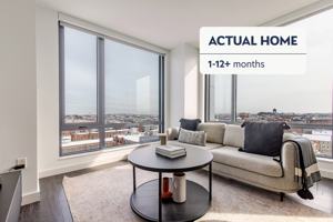 featured image of 10 New St #1055