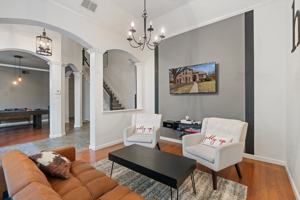 featured image of 3209 Normandy Dr