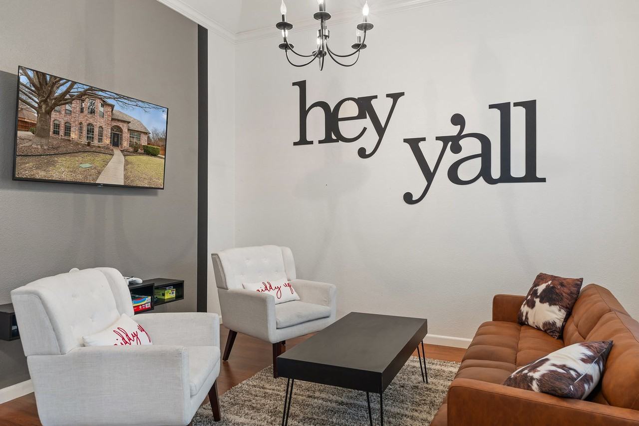 3209 Normandy Dr #1023132P - Photo 4 of 50