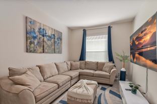 4076 Oaktree Dr - Photo 1 of 1