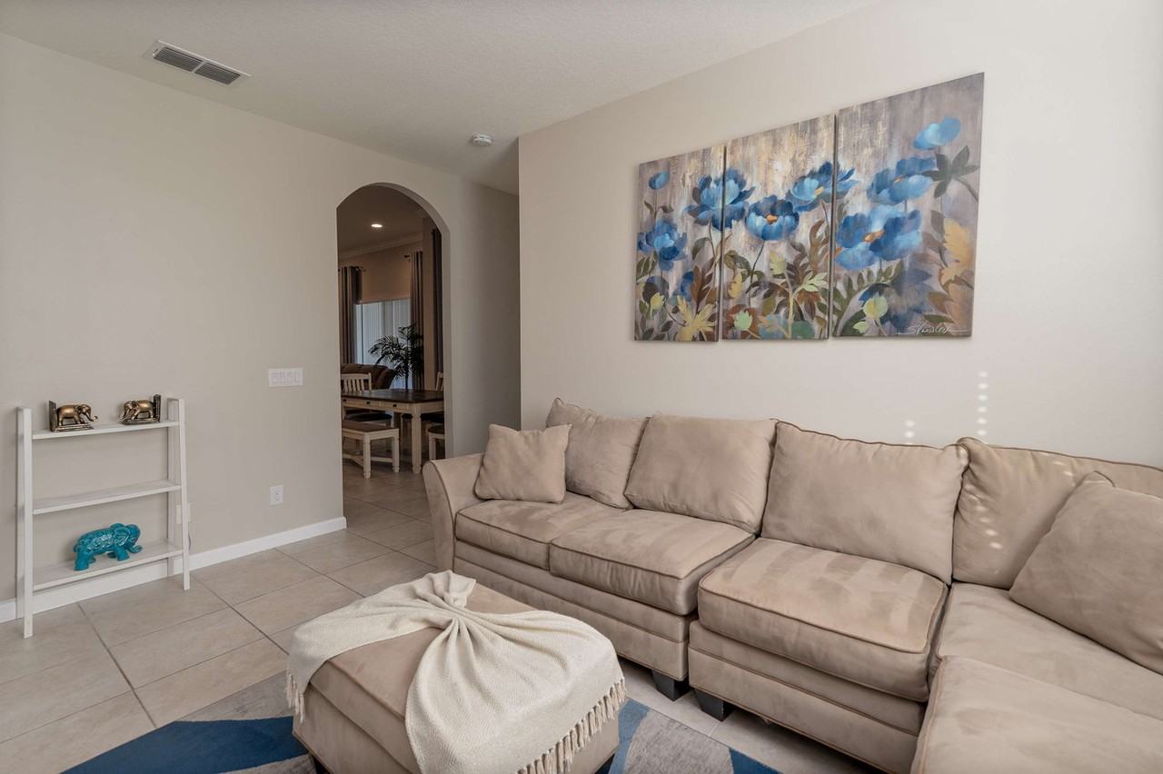 4076 Oaktree Dr #1029662P - Photo 7 of 50