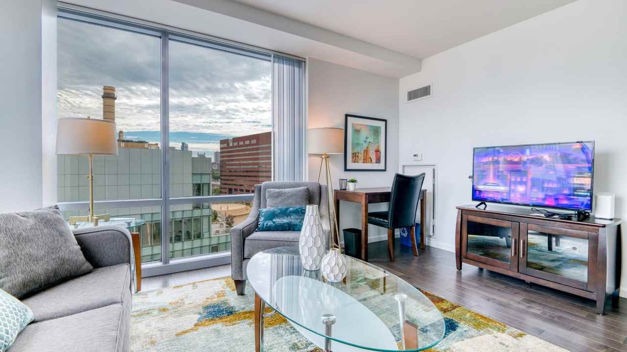 250 Kendall St #1050435P - Photo 5 of 28