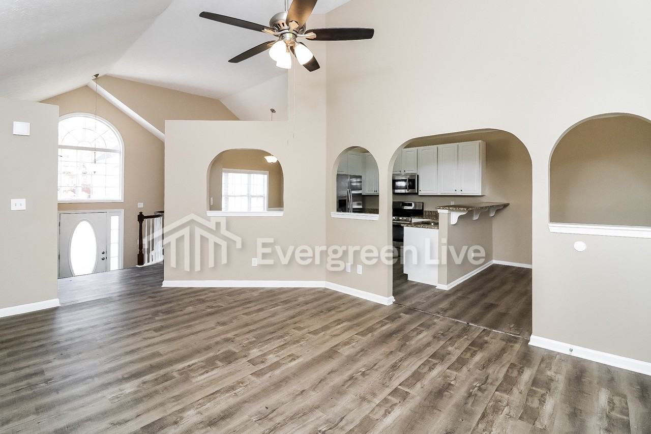 2385 Lake Royale Dr - Photo 6 of 16