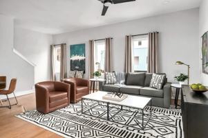 featured image of 2131 Goodrich Ave