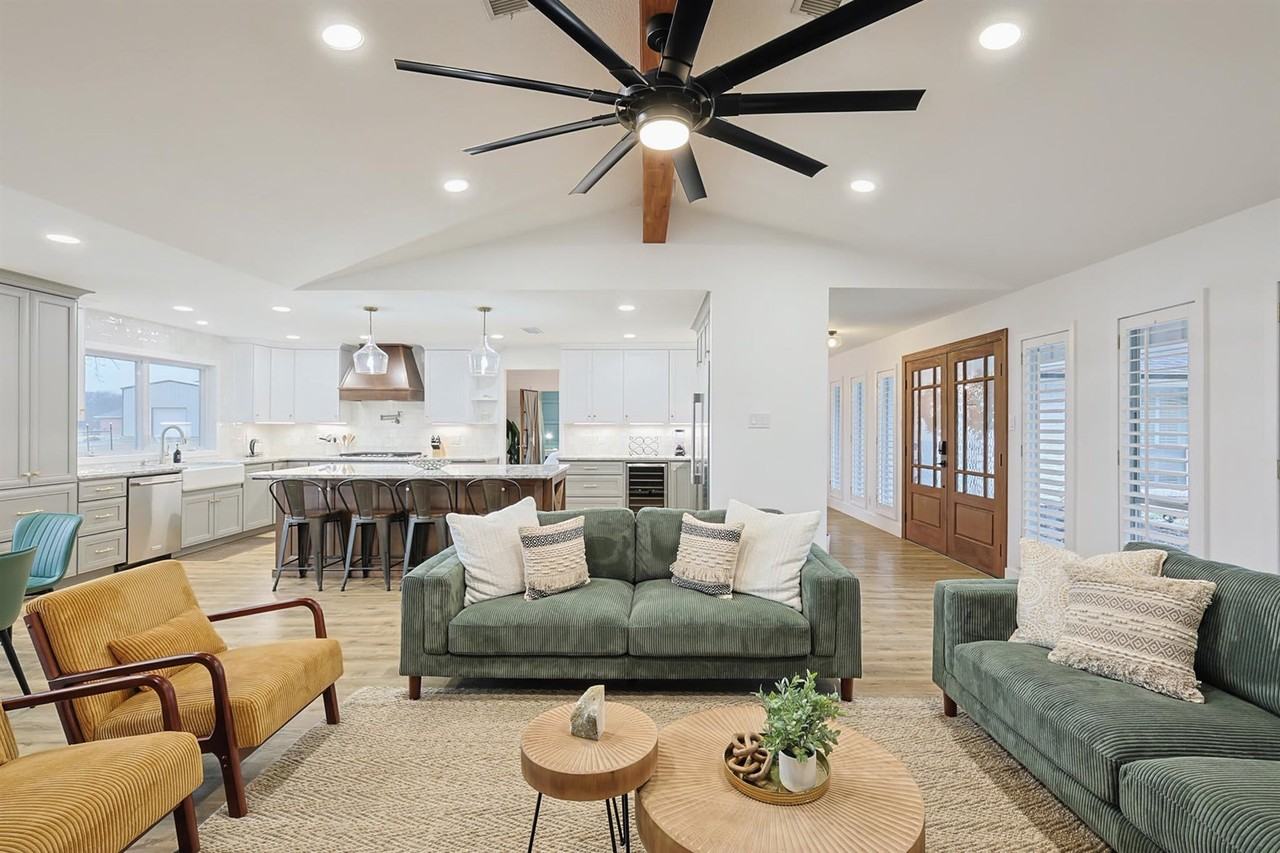 2368 County Road 852 #1055509P - Photo 5 of 50