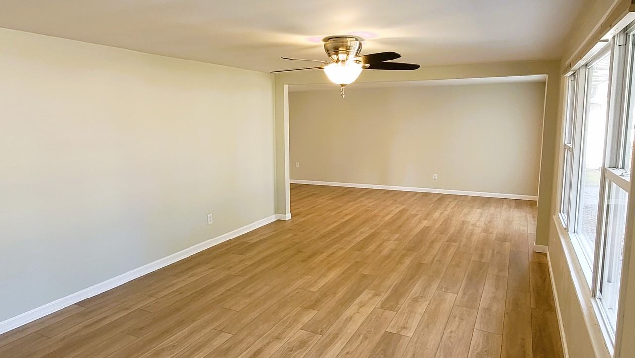 4426 Varner Road - Photo 7 of 10