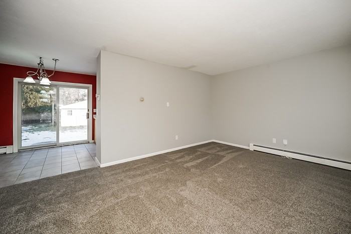 7611 Goldenrod Dr - Photo 3 of 14