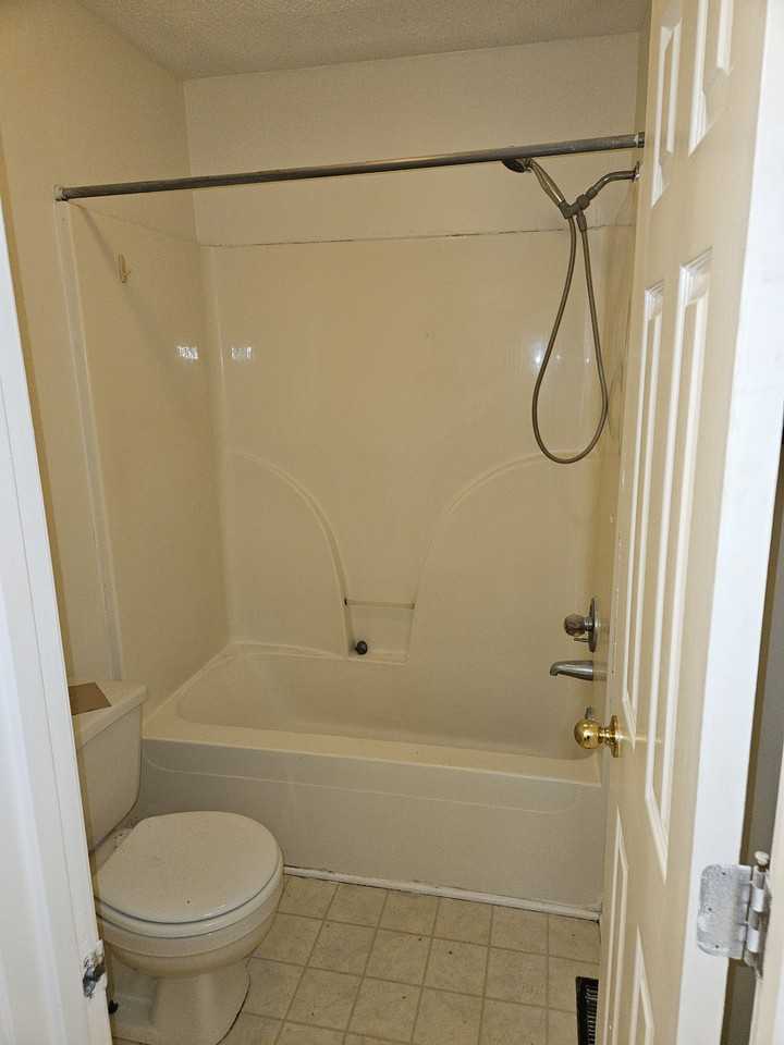 759 Ridgewood Dr #NA - Photo 3 of 13