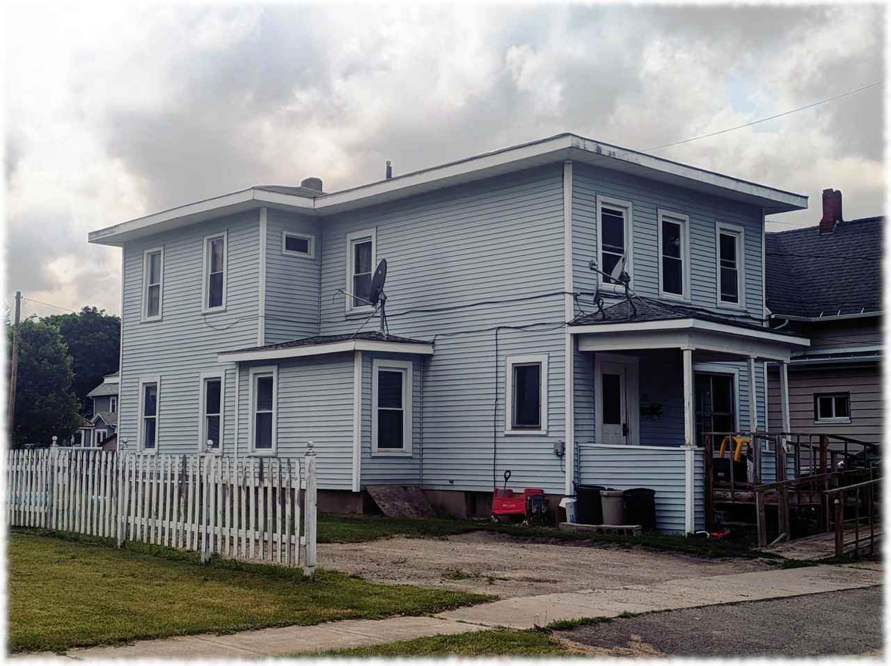 128 Hornell St - Photo 7 of 13