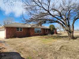 featured image of 8951 Nw 206th St #NA