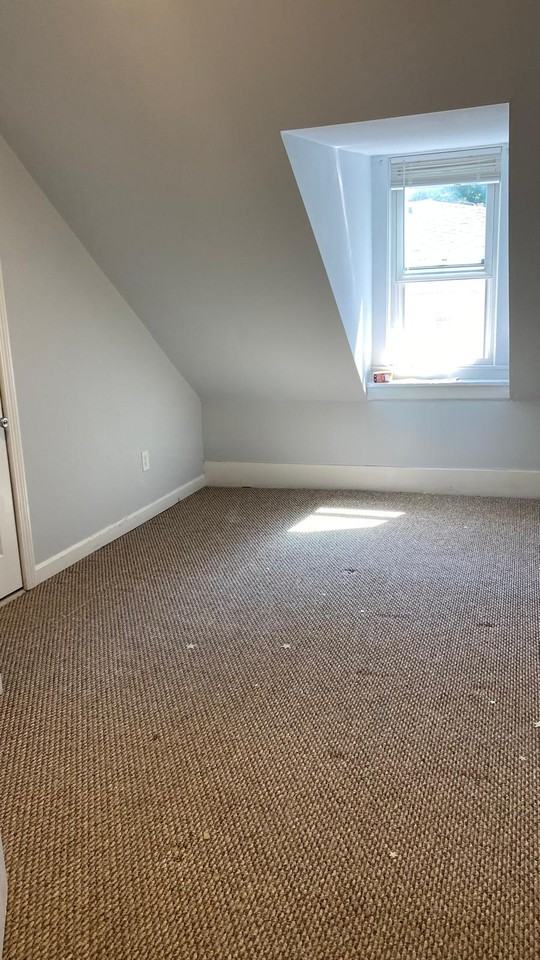 17 Oak Ct #4 - Photo 5 of 12