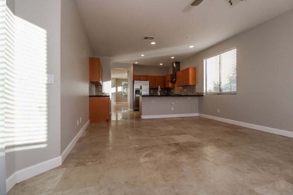 10431 S 175th Ave - Photo 6 of 16