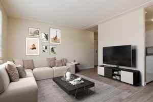 featured image of 10651 105 St Nw