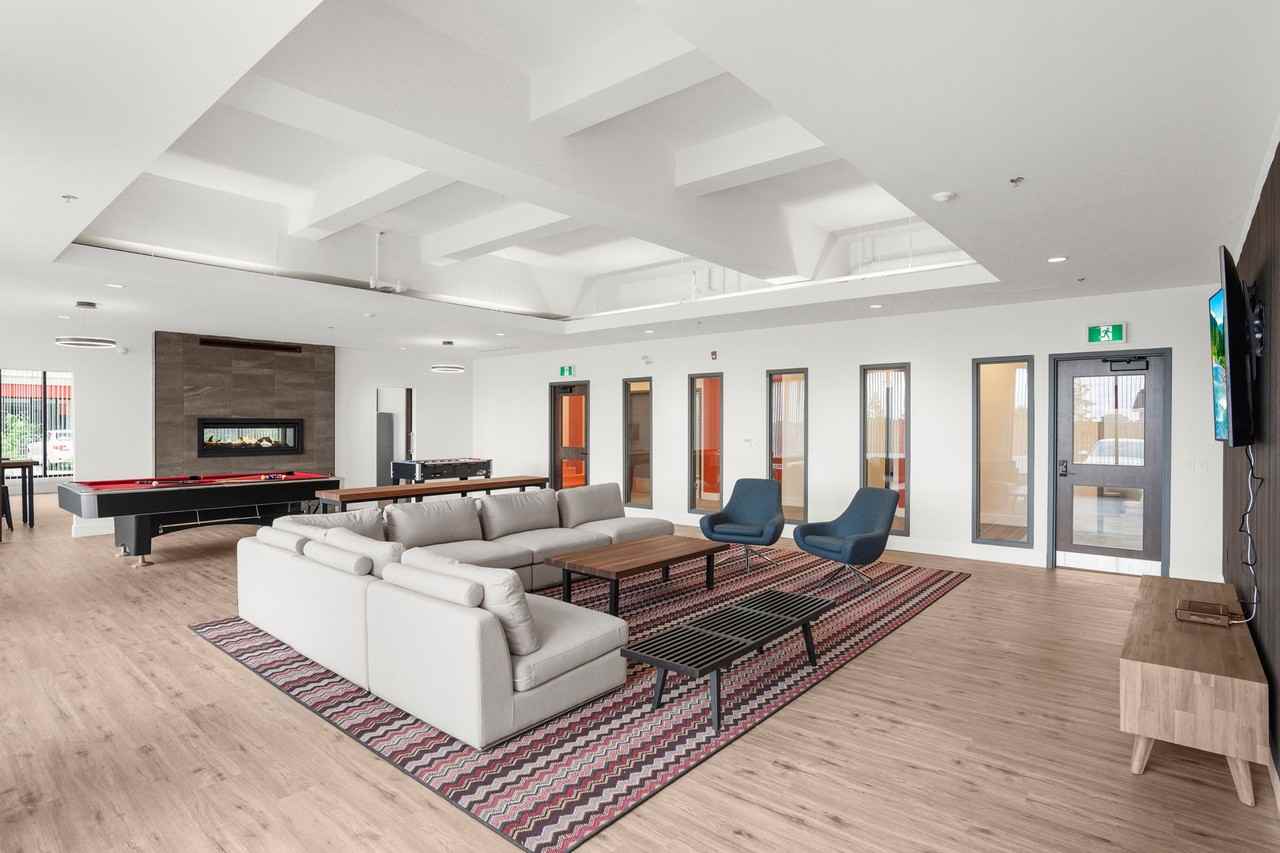 FUZE Lucan - Photo 3 of 46