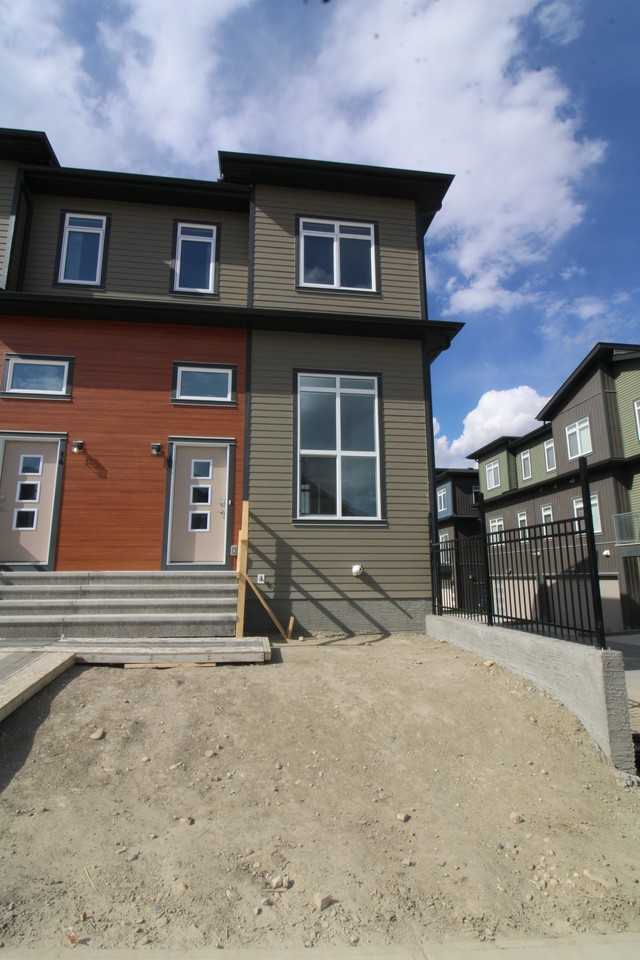 18 Sage Bluff Manor NW - Photo 2 of 49