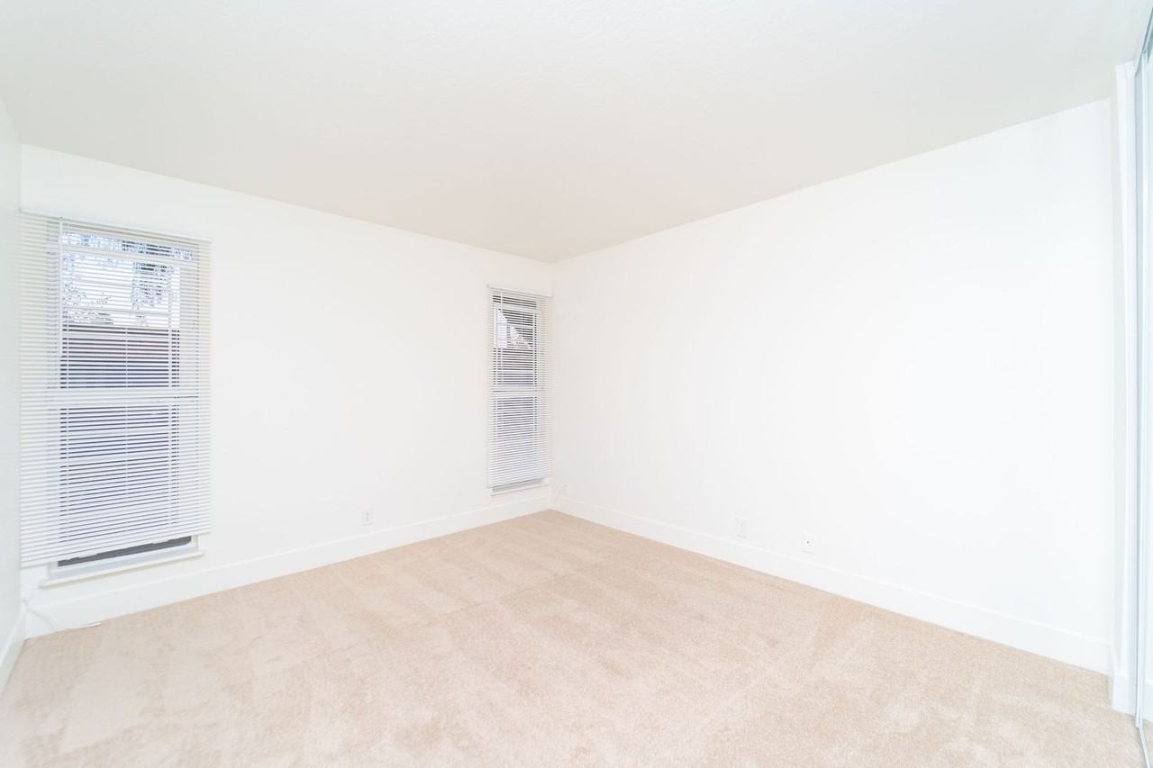 Modera Apartments - Photo 2 of 18