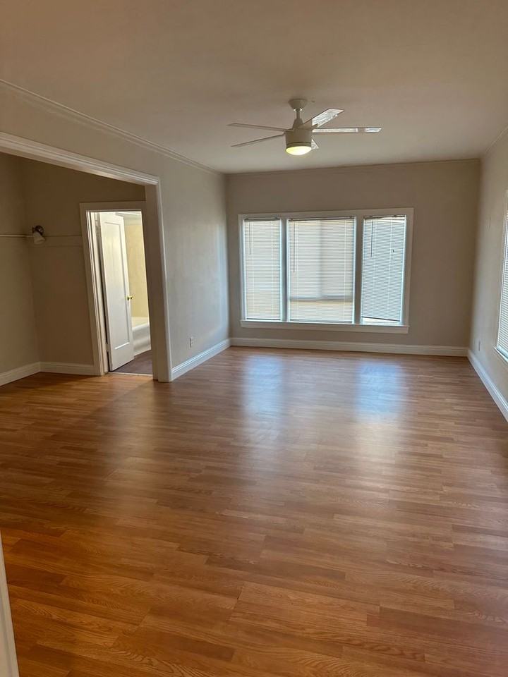 1945 26th Ave - Photo 3 of 29