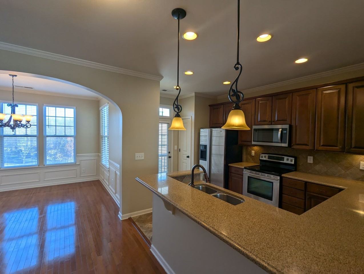 11172 Green Spring Dr - Photo 2 of 18