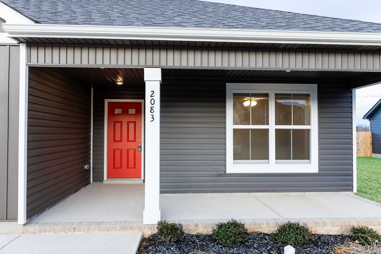 2083 Ireland Way - Photo 5 of 40